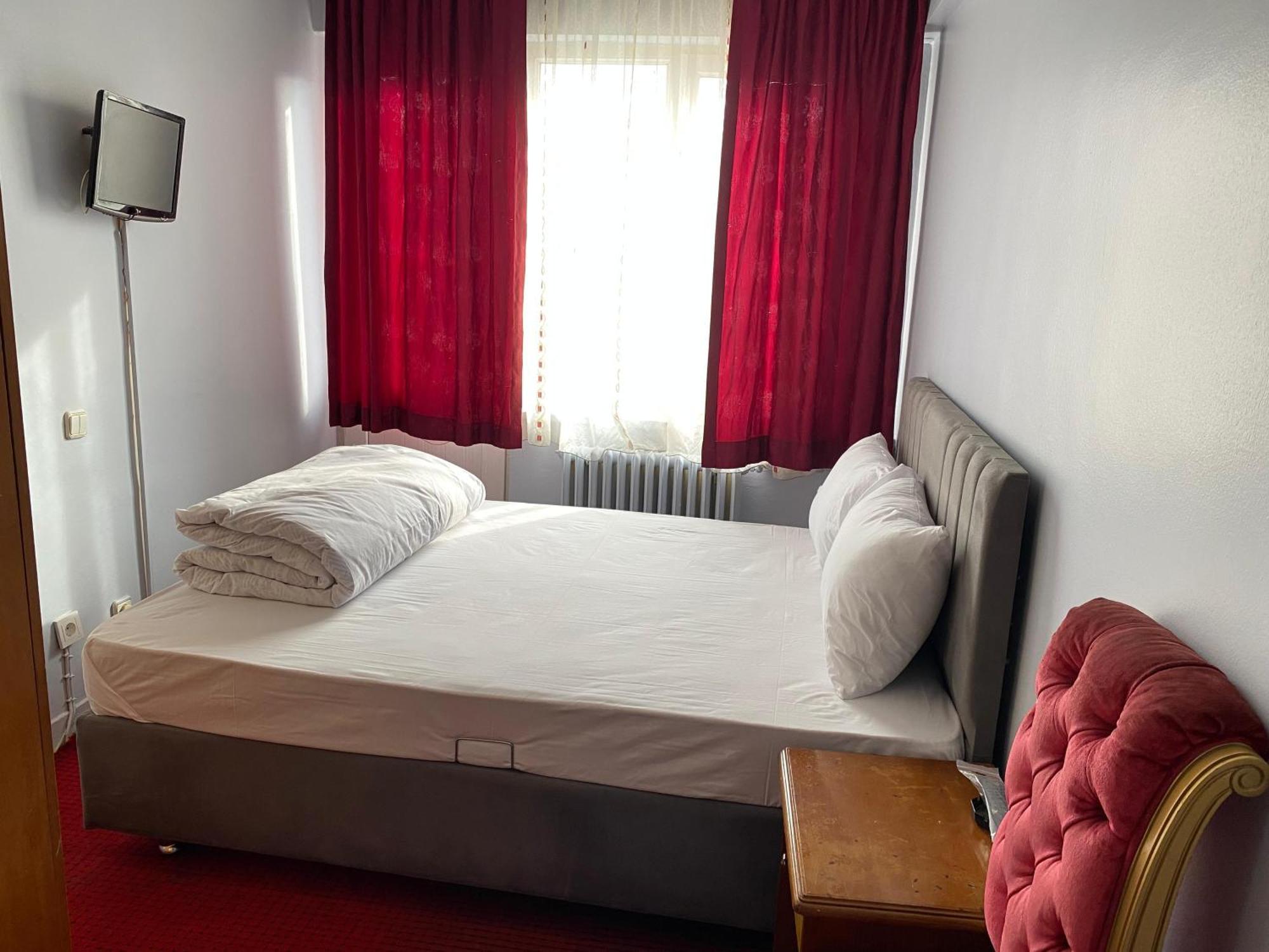 Oez Altinbasak Otel Ankara Extérieur photo